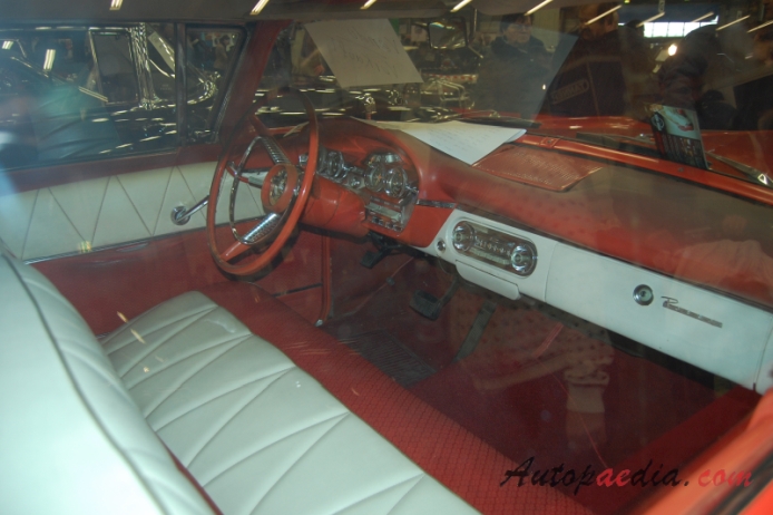 Edsel Pacer 1958 (hardtop 2d), wnętrze