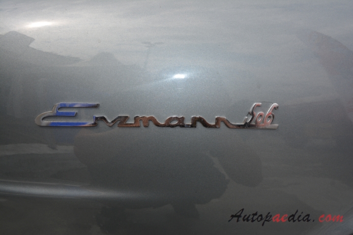 Enzmann 506 1957-present, emblemat bok 
