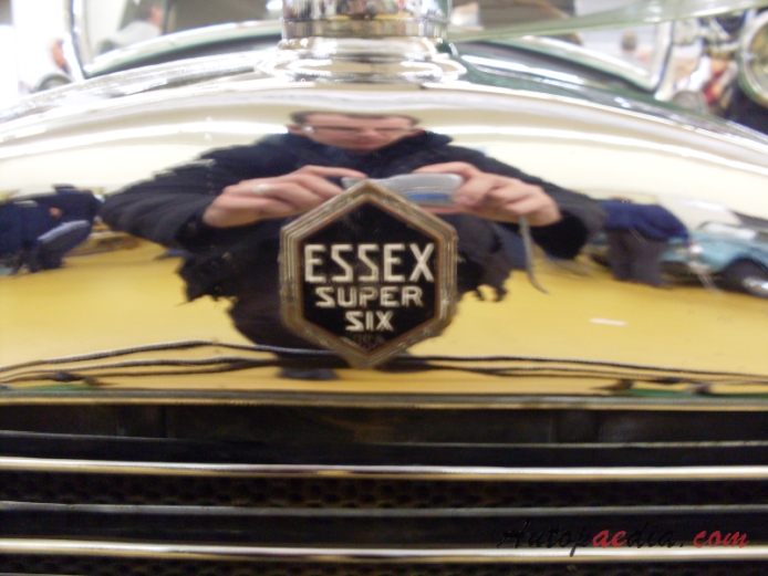 Essex Super Six 1924-1931 (convertible 2d), front emblem  