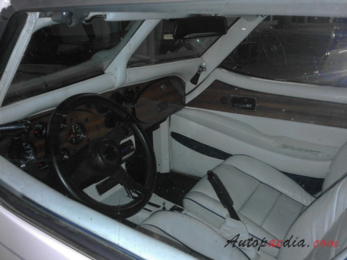 Excalibur 1965-1997 (1980-1993 Phaeton Series IV, Series V), interior