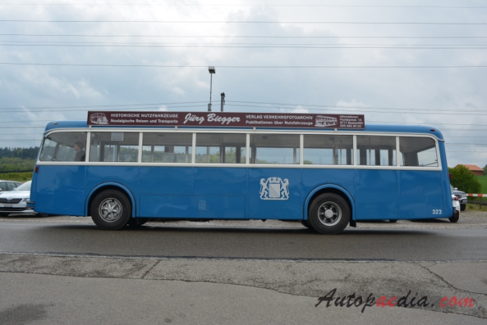 FBW 51 UV (C50-U/BU4) 1953-1954 (1954 VBZ 323 customized front city bus), left side view