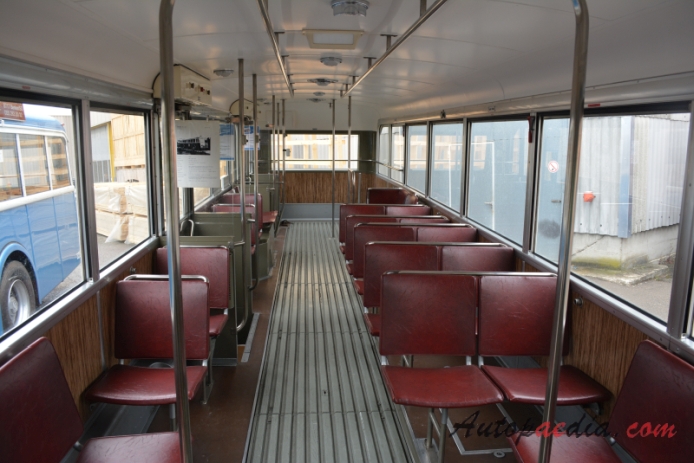 FBW 51 UV (C50-U/BU4) 1953-1954 (1954 VBZ 324 city bus), interior
