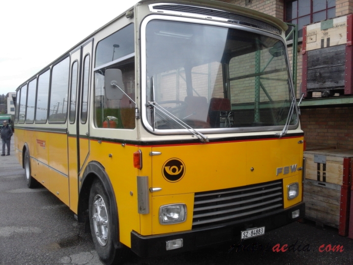 FBW B50-U (C50-U/BU4) 1952-1983 (1968 50U 54R VST Postauto Alpenwagen IV-U), prawy przód