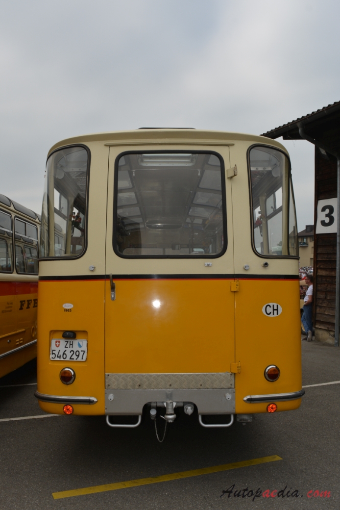 FBW C35-U 1960-1968 (1963 PTT P 23202 Alpenwagen III-U FRM), rear view