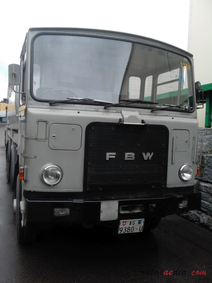 FBW Frontlenker (cab over engine) 1947-1985 (1976-1979 FBW 85-V 8x4 military truck tank truck), front view