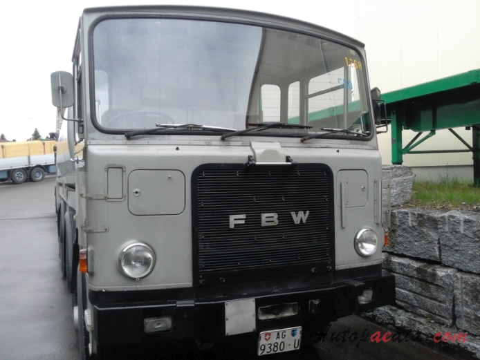 FBW Frontlenker (cab over engine) 1947-1985 (1976-1979 FBW 85-V 8x4 military truck tank truck), front view