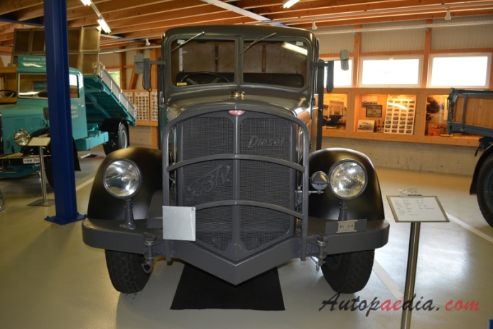 FBW Hauber (conventional truck) 1919-1985 (1948 FBW L50 tank truck, military truck), front view
