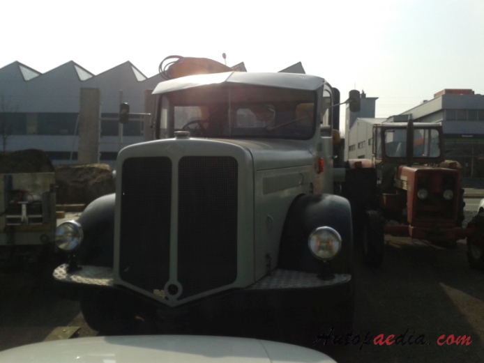 FBW Hauber (conventional truck) 1919-1985 (1956-1968 FBW L70/3-SK dump truck), front view