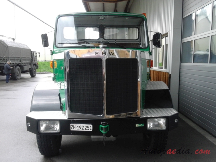 FBW Hauber (conventional truck) 1919-1985 (1970-1973 FBW L50/70 Wegmüler Attikon dump truck), front view