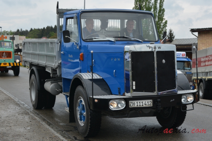 FBW Hauber (conventional truck) 1919-1985 (1970 FBW L70 EDA Roth Dürnten dump truck), right front view