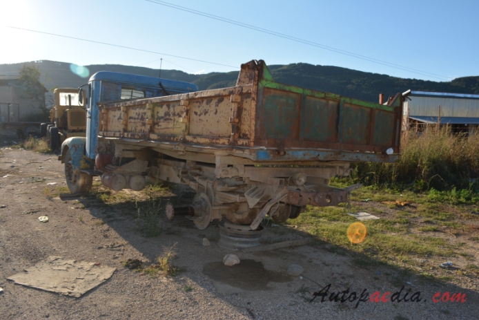 FAP 13 1962-1994 (198x-1994 FAP 1414 dump truck),  left rear view