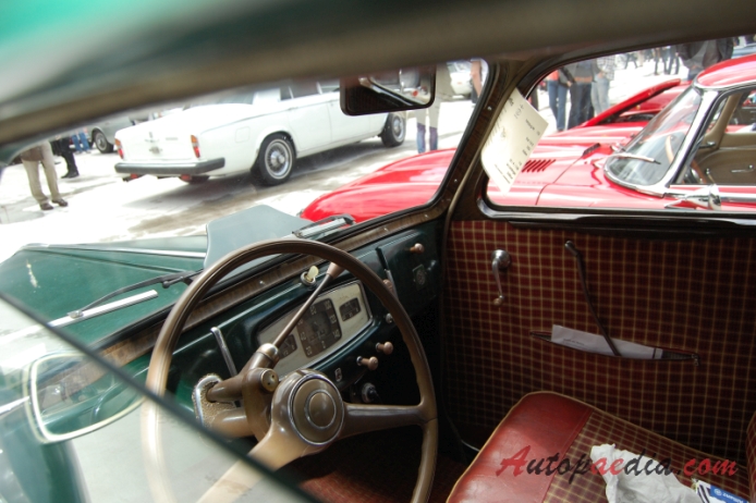 Fiat 1100 E 1949-1953 (1951 saloon 4d), interior
