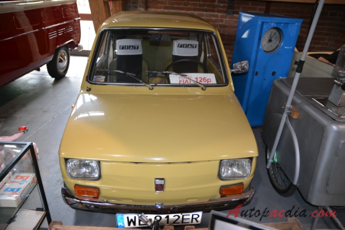 Fiat 126 1972-2000 (1977 Polski Fiat 126p 600 fastback 2d), przód