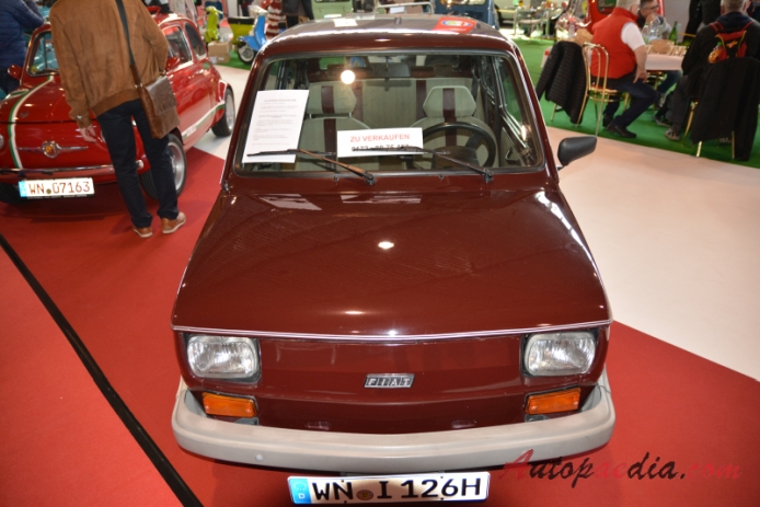 Fiat 126 1972-2000 (1983 Fiat 126 Bambino 650 Red fastback 2d), przód