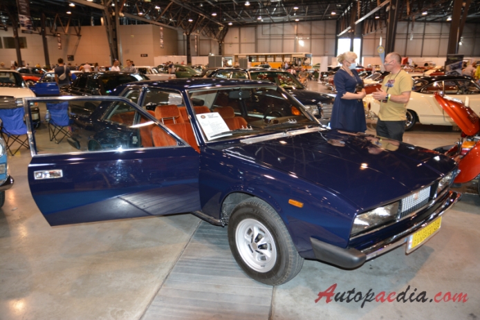 Fiat 130 1969-1977 (1972 Fiat 130 BC Automatic Coupé 2d), right front view