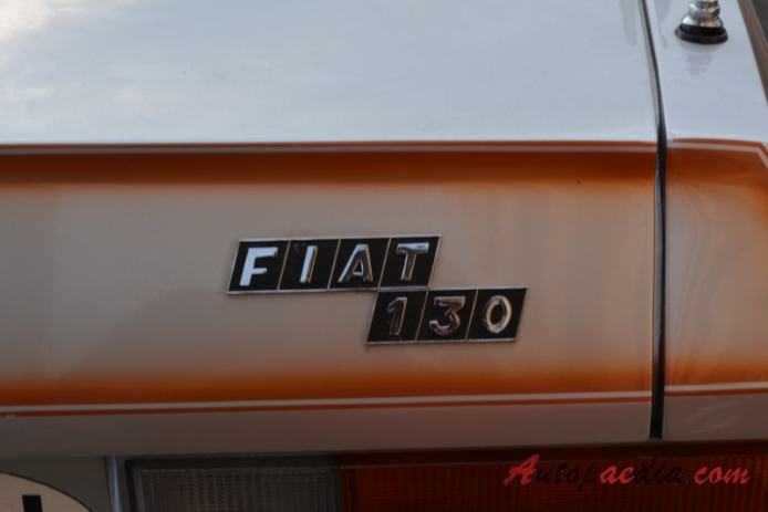Fiat 130 1969-1977 (1974 Fiat 130 BC Automatic Coupé 2d), emblemat tył 