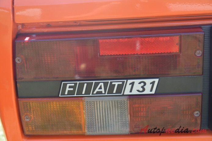 Fiat 131 Mirafiori 2.. seria 1978-1981 (Fiat 131 Racing sedan 2d), emblemat tył 