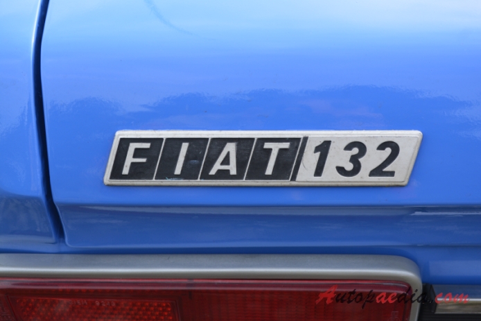 Fiat 132 3. seria 1977-1981 (Fiat 132 2000ccm sedan 4d), emblemat tył 