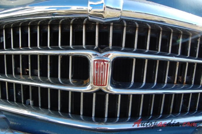 Fiat 1400 1950-1958 (1954-1956 Fiat 1400A sedan 4d), front emblem  