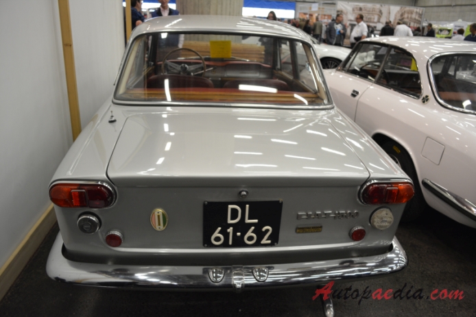 Fiat 1500 1961-1967 (1964 Vignale Coupé 2d), rear view