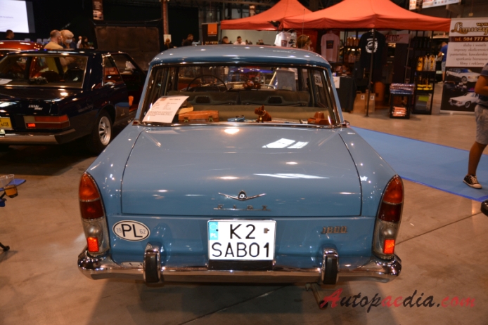 Fiat 1800 1959-1968 (1962 Fiat 1800 B sedan 4d), tył