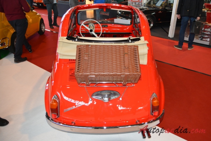 Fiat 500 1957-1975 (1959-1960 Fiat Nuova 500 N Transformabile), tył