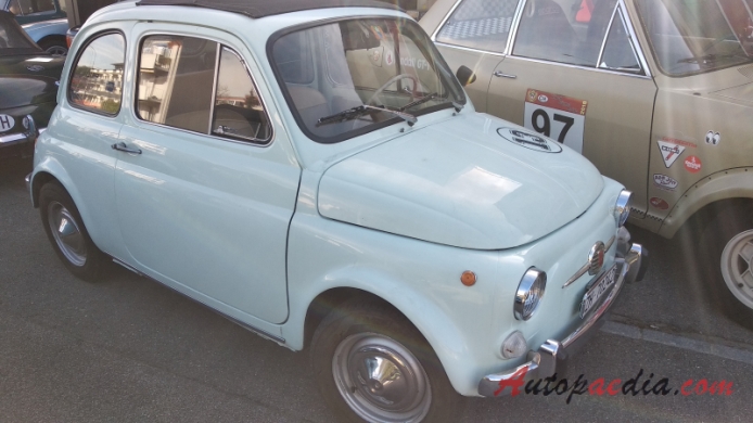 Fiat 500 1957-1975 (1965 Fiat 500 F), right front view