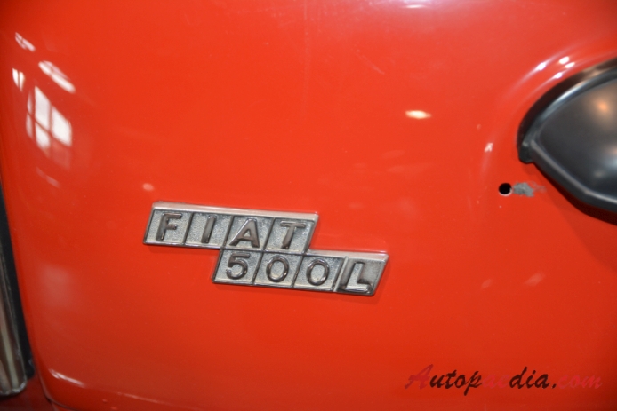 Fiat 500 1957-1975 (1970 Fiat 500 L Lusso), emblemat tył 