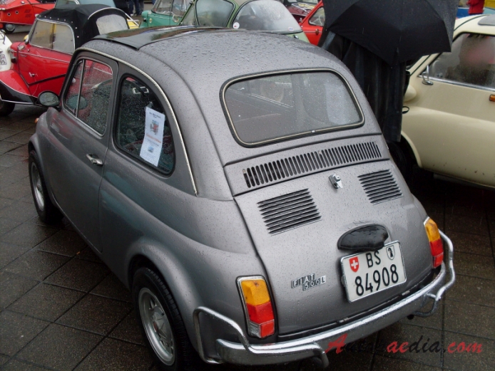 Fiat 500 1957-1975 (1971 500 L Lusso),  left rear view