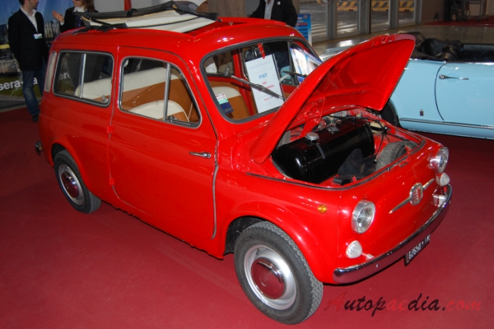 Fiat 500 Giardiniera 1960-1977 (1967 Fiat 500 K kombi 3d), prawy przód