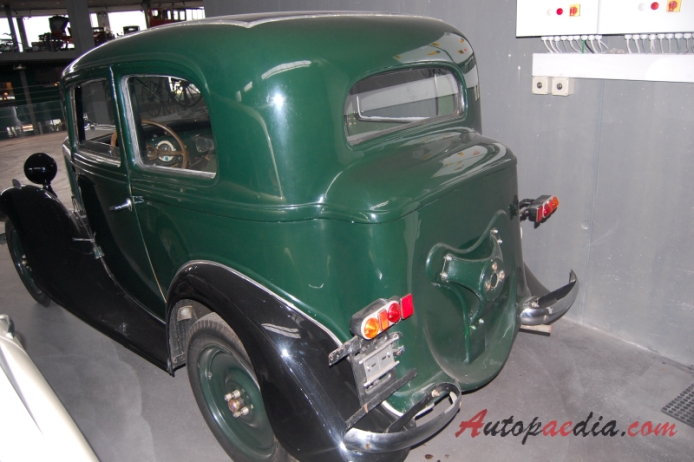 Fiat 508B Balilla 1934-1937 (1934-1937 Fiat 508 Balilla Berlina 2d), lewy tył