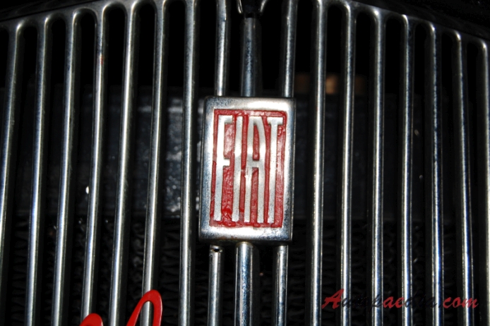 Fiat 508B Balilla 1934-1937 (1934-1937 Fiat 508 Balilla Berlina 2d), emblemat przód 