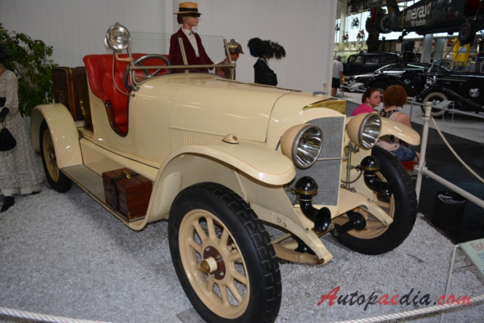 Fiat 510 1919-1925 (1919 cabriolet), prawy przód
