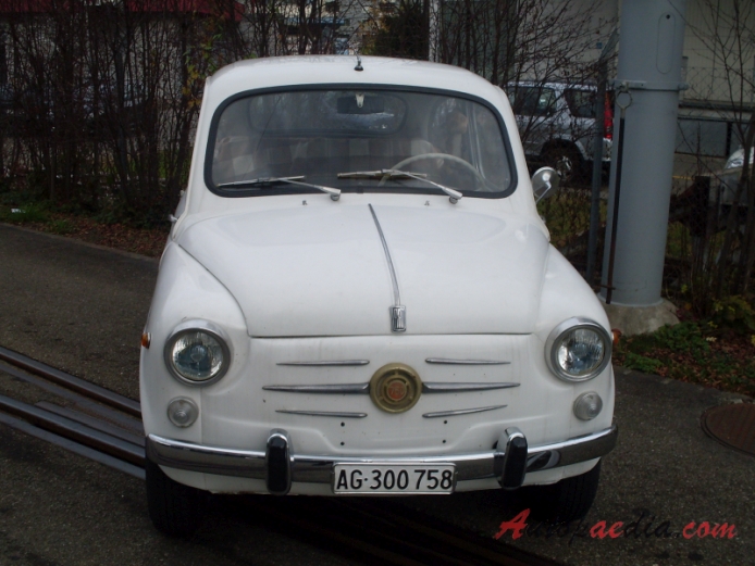 Fiat 600 1955-1969 (1960-1964 Fiat 600D series I 767ccm), front view