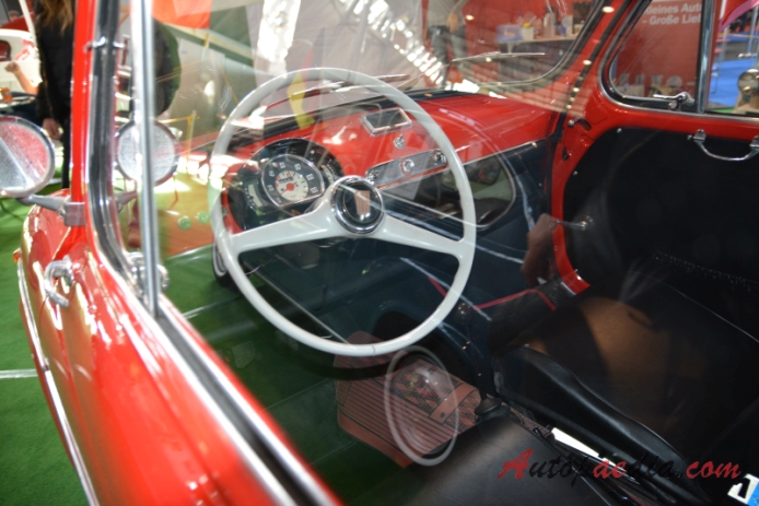 Fiat 600 1955-1969 (1963 Fiat 600D seria I 767ccm), wnętrze