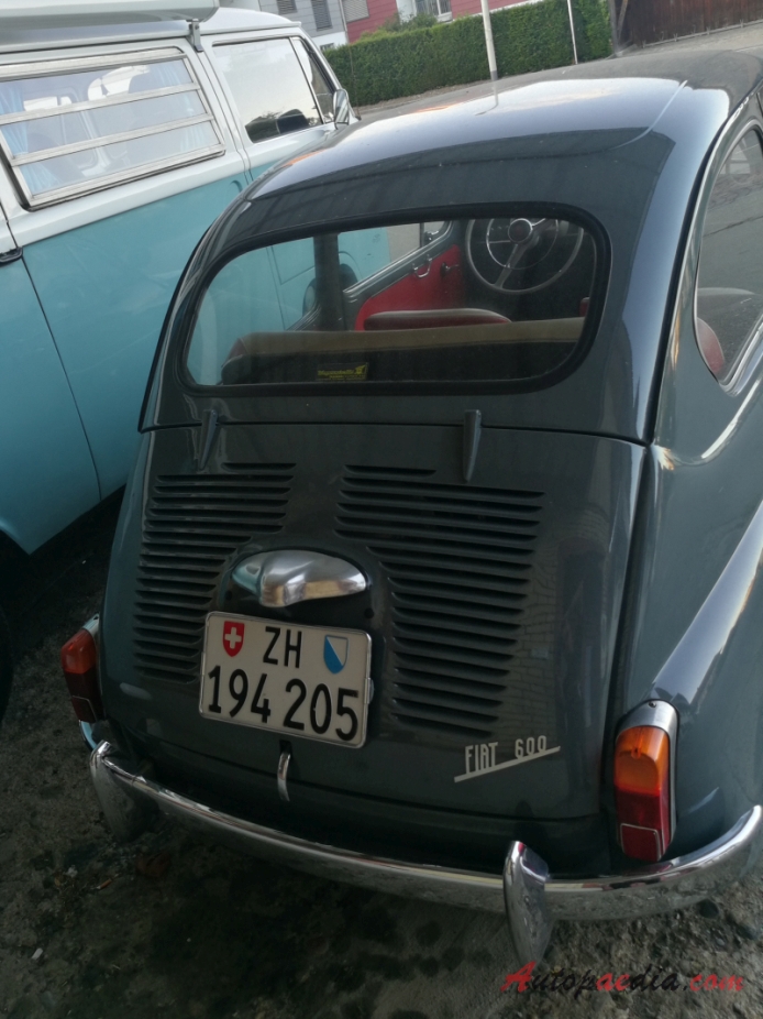 Fiat 600 1955-1969 (1964-1965 Fiat 600D series II), rear view