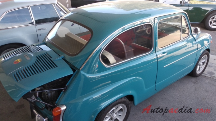 Fiat 600 1955-1969 (1964-1965 Fiat 600D seria II/Fiat 750), prawy tył