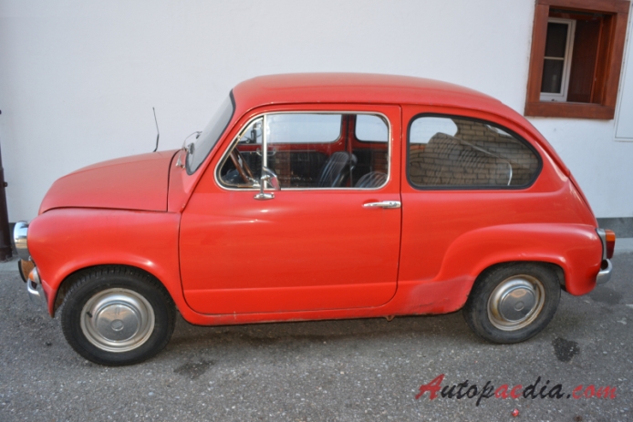 Fiat 600 1955-1969 (1965-1969 Fiat 600D series III), left side view