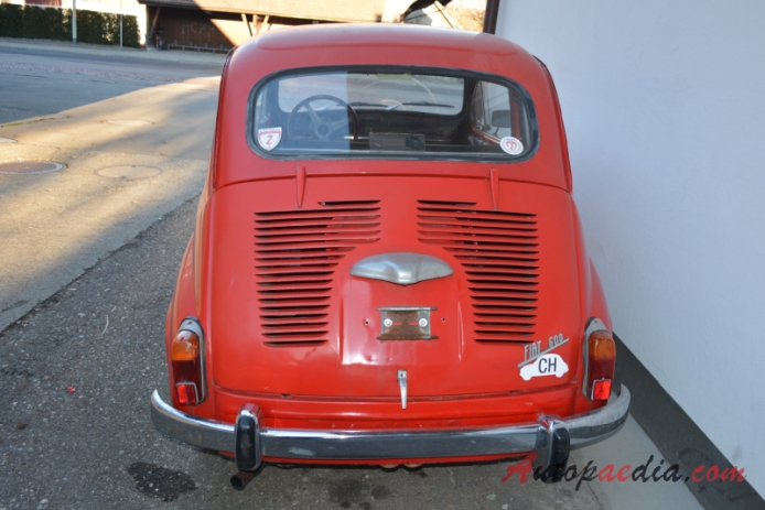 Fiat 600 1955-1969 (1965-1969 Fiat 600D seria III), tył