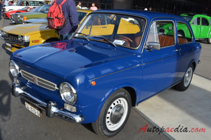 Fiat 850 1964-1973 (1968-1973 Fiat 850 Special sedan 2d), lewy przód