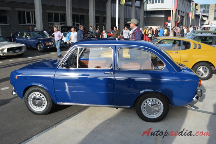 Fiat 850 1964-1973 (1968-1973 Fiat 850 Special sedan 2d), left side view
