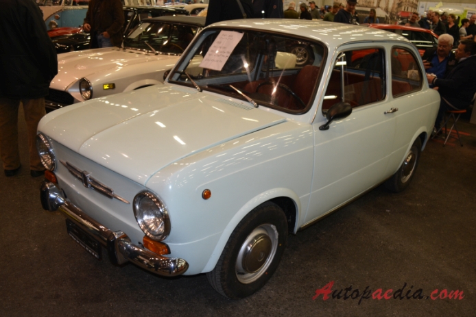 Fiat 850 1964-1973 (1969 sedan 2d), left front view