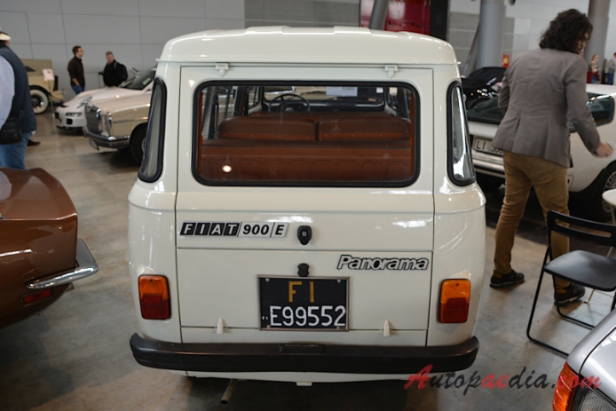 Fiat 900 1976-1986 (1985 Fiat 900E Panorama minibus 4d), tył