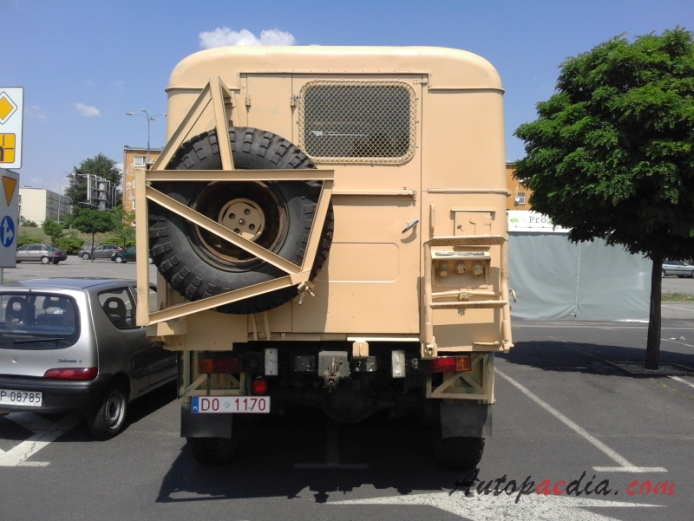 Star 266 1973-2000 (1985-2000 117 AUM military truck), rear view