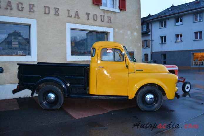 Fargo B Series 1948-1953 (1952 pickup 2d), right side view