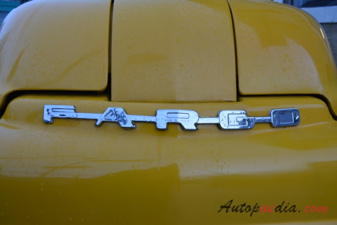 Fargo B Series 1948-1953 (1952 pickup 2d), emblemat przód 