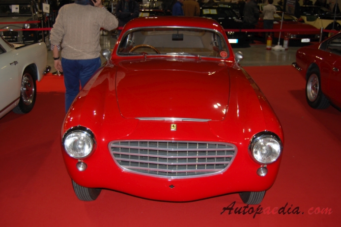 Ferrari 166 1948-1950 (1949 Coupé 2d), przód