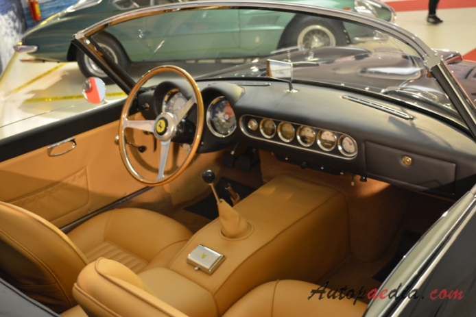 Ferrari 250 California 1957-1962 (1960-1962 SWB cabriolet 2d), interior