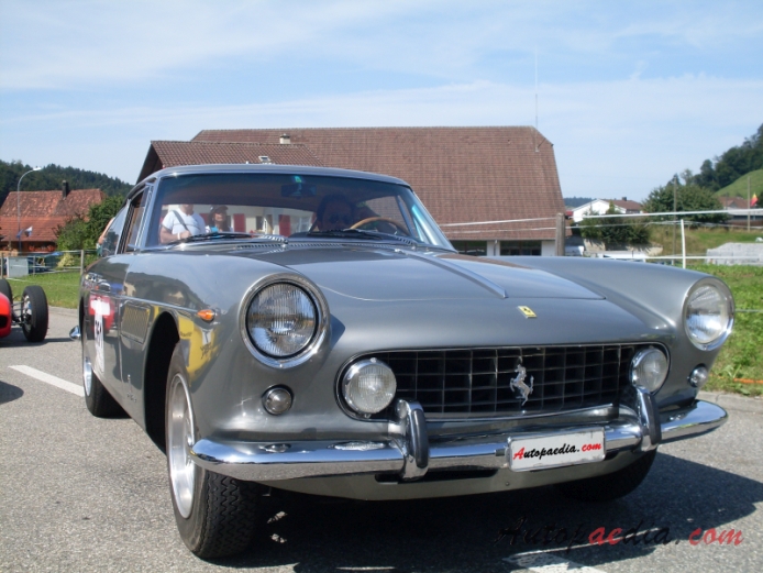 Ferrari 250 GTE/GT 2+2 1960-1963 (1960-1962), right front view