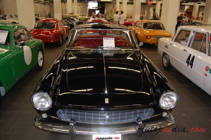 Ferrari 250 GTE/GT 2+2 1960-1963 (1960-1962), przód